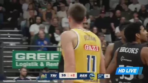 Poster siaran EWE Baskets Oldenburg VS Phoenix Hagen