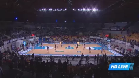 Poster siaran Pallacanestro Cantù VS Snaidero Cucine Udine