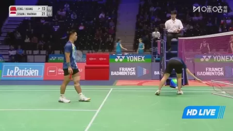 Poster siaran Feng Y Z / Huang D P VS Syahnawi A / Marwah N V